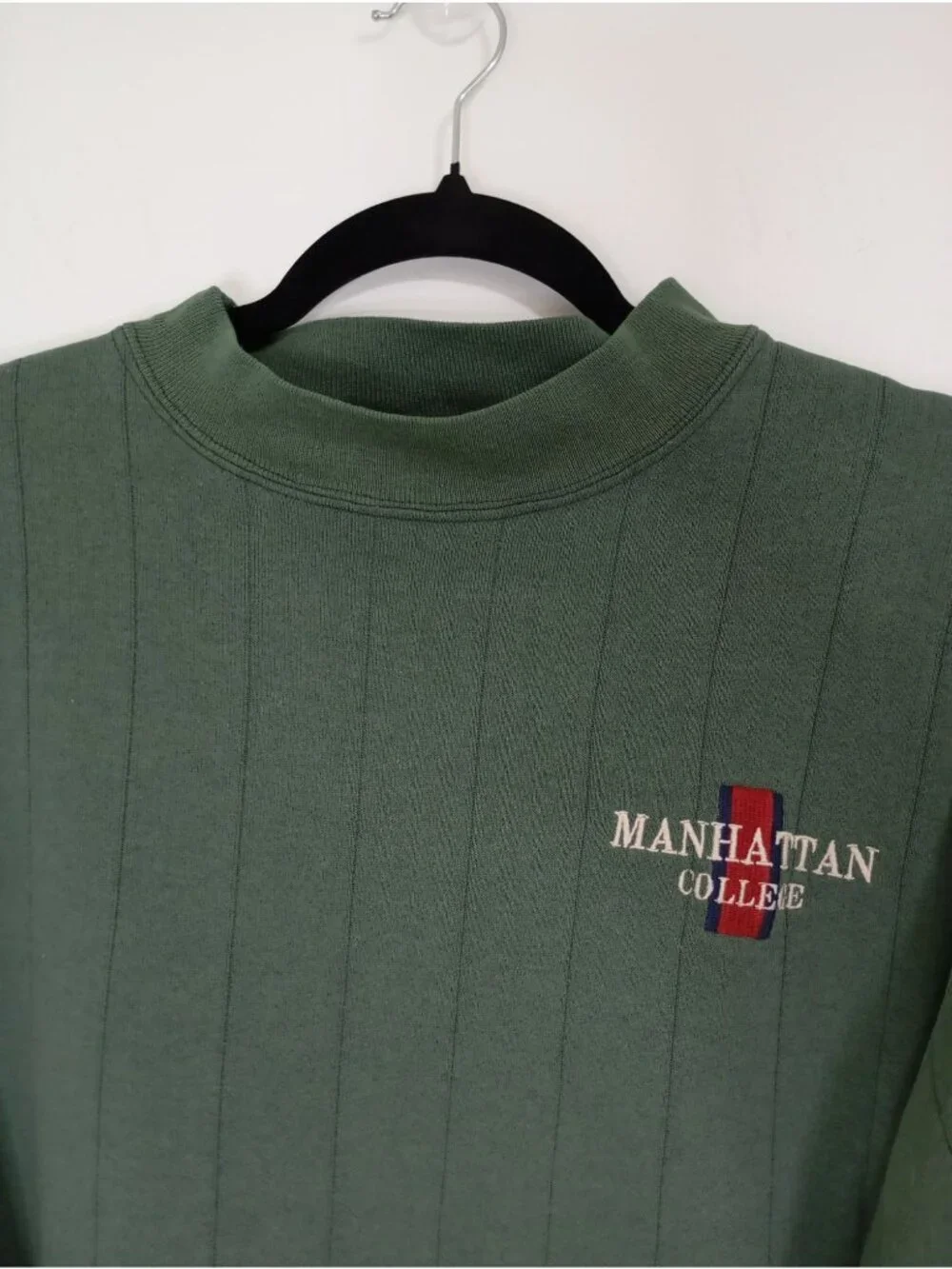 Vintage Jansport Manhattan College Green Sweatshirt Ribbed Crewneck L USA-Made - Picture 3 of 8